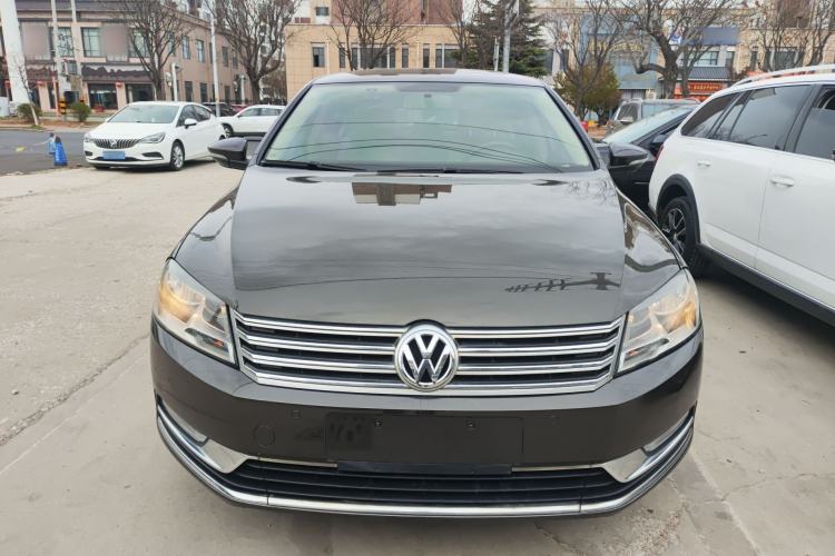 Used Volkswagen Magotan 2015 1.8TSI Advanced Model Front