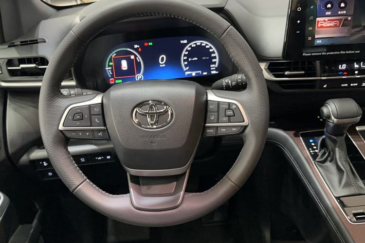 Used Toyota Granvia 2024 2.5L Hybrid Prestige PLUS Edition
