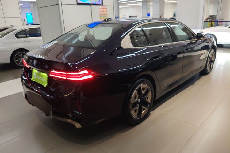 Used BMW 5 Series 2025 525Li M Sport Package
