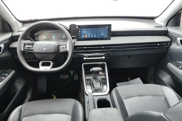 Used Wuling Alvez 2022 1.5L CVT Comfort Edition
