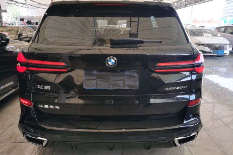 Used BMW X5 2023 xDrive 30Li Luxury M Sport Night Edition Package
