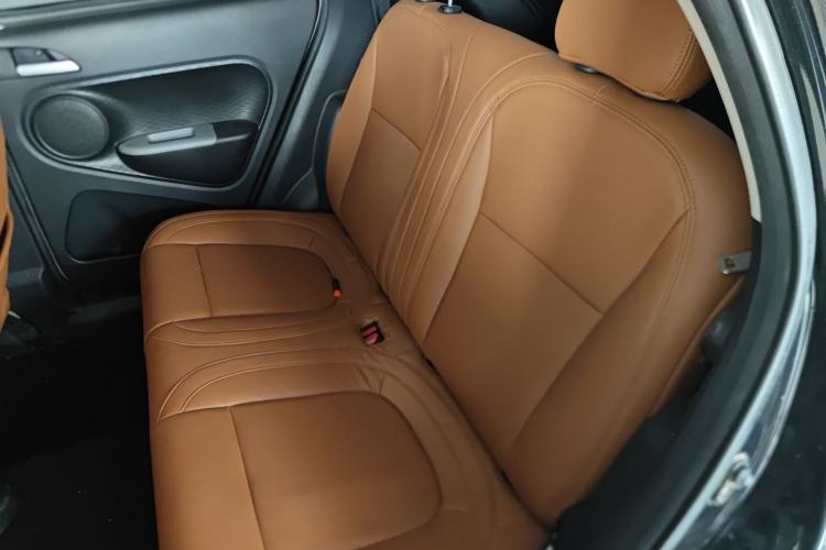 Used ORA Black Cat 2021 301 km Basic Version Left Rear Seat