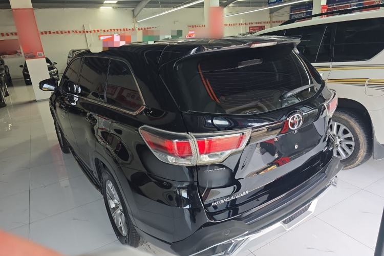 Used Toyota Highlander 2017 2.0T Four-Wheel Drive Elite Edition 7-Seater
