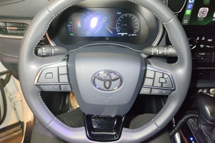 Used Toyota Highlander 2024 2.5L Smart Electric Hybrid Dual-Engine Four-Wheel Drive Prestige Version – 7 Seats Steering Wheel