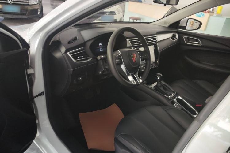 Used Roewe i5 2020 1.5L Automatic 4G Connect Luxury Flagship Edition