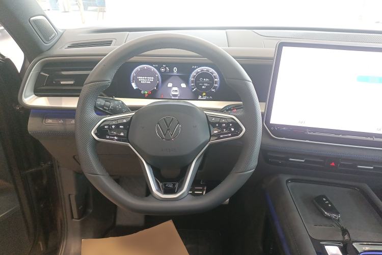 Used Volkswagen Teramont 2025 Tiguan Pro 450TSI Four-Wheel Drive Summit Edition