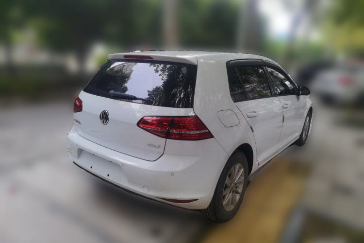 Used Volkswagen Golf 2016 1.6L Manual Fashion Edition Rear Right 45 Deg