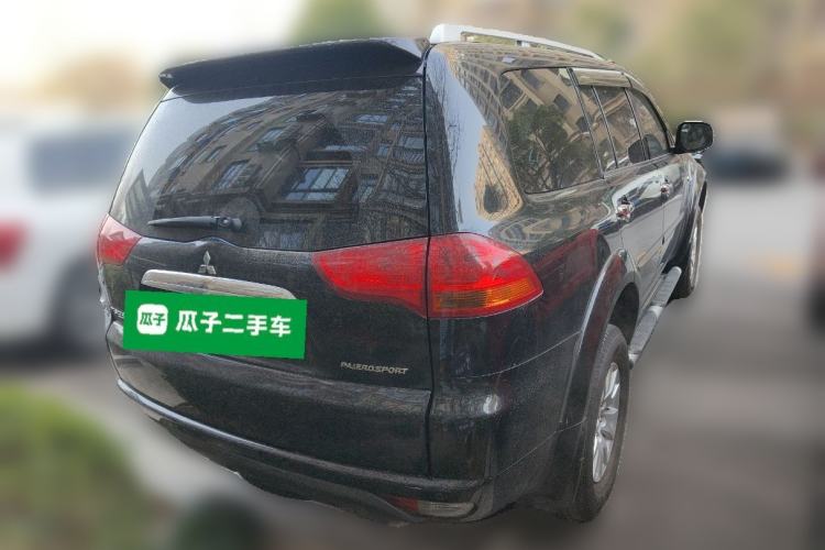 Used Mitsubishi Pajero Sport 2013 3.0L Automatic 4x4 Flagship Edition Rear Right 45 Deg