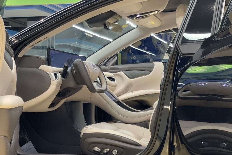 Used IM L6 2024 Max Standard Edition
