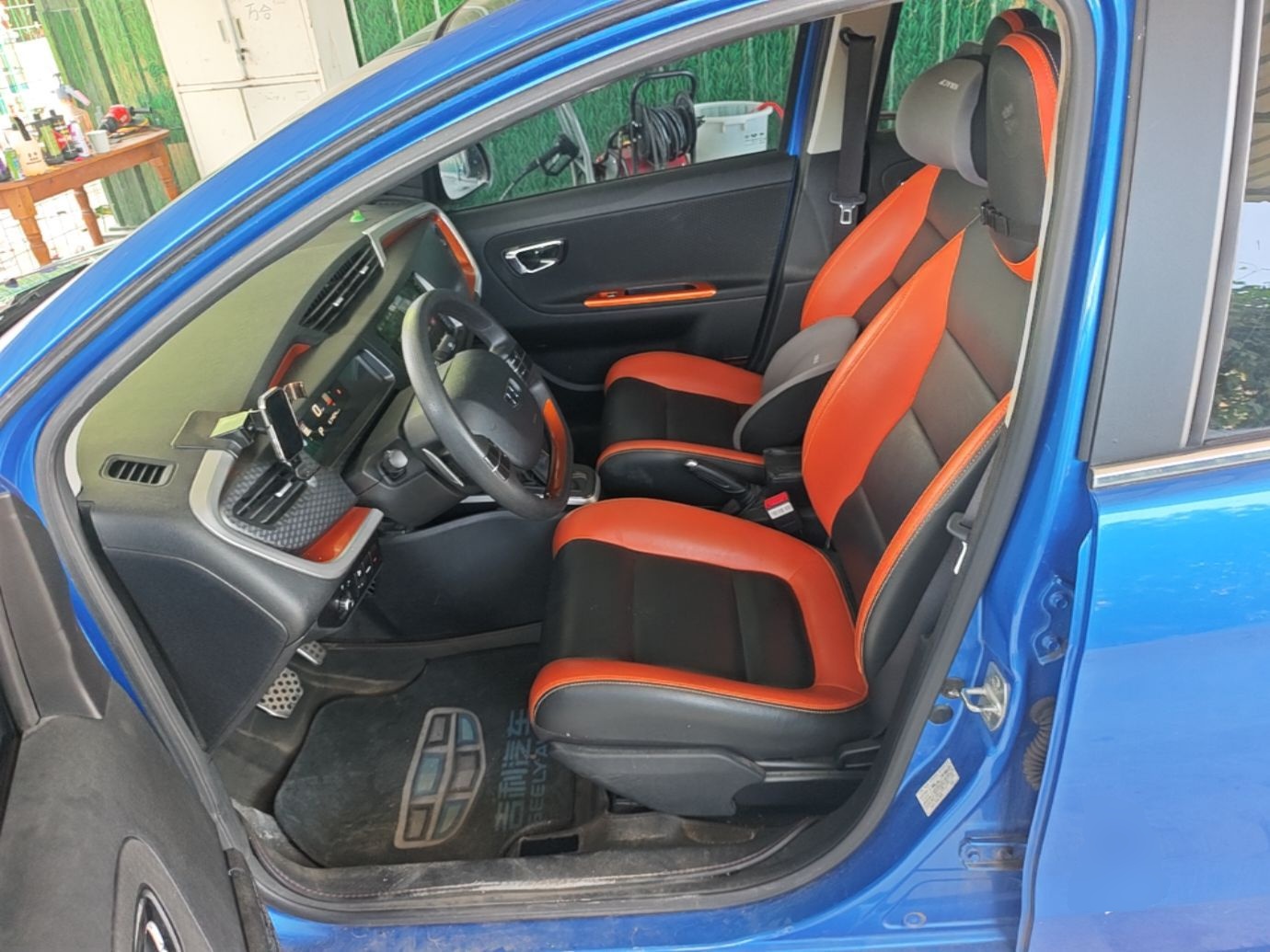 Interior delantero