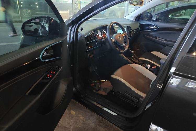 Used Jetta VS5 2022 280TSI Automatic High-Gloss Enjoyment Model