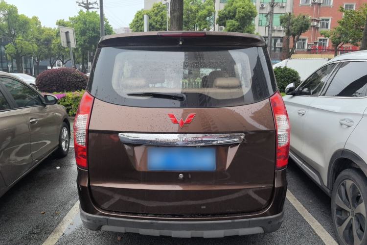 Used Wuling Hongguang 2014 1.5L S Comfort Model Rear