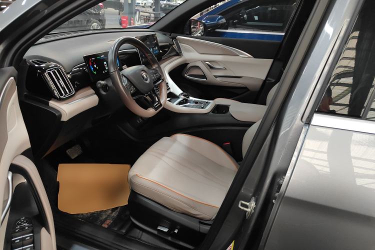 Used BYD Song Pro New Energy 2023 Champion Edition DM-i 71KM Leading Model Left Front Seat