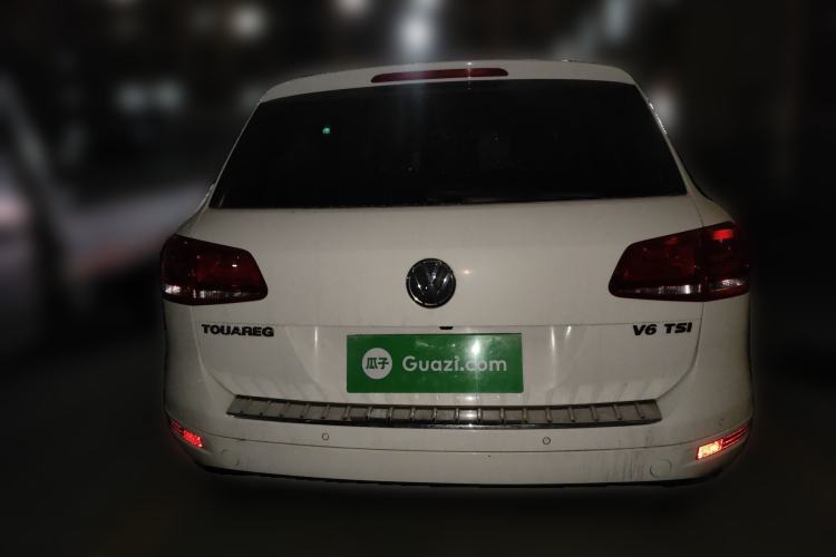 Used Volkswagen Touareg 2011 3.0 TSI High-End Version
