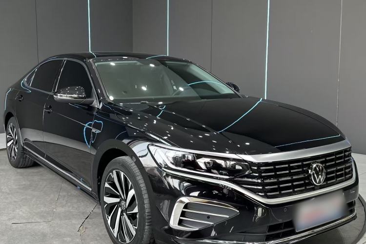 Used Volkswagen Passat 2024 380TSI Elite Edition
