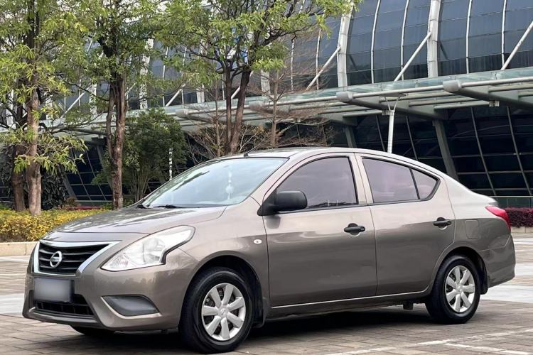 Used Nissan Sunny 2014 1.5XE CVT Elite Edition Exterior 2
