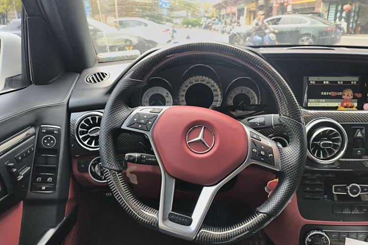 Used Mercedes-Benz GLK-Class 2015 GLK 260 4MATIC Dynamic Edition Ultimate Version Steering Wheel