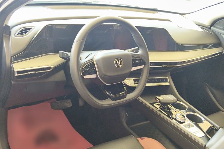 Used CHANGAN Eado 2023 Changan Edition PLUS Blue Whale NE 1.4T GDI DCT Prestige Version
