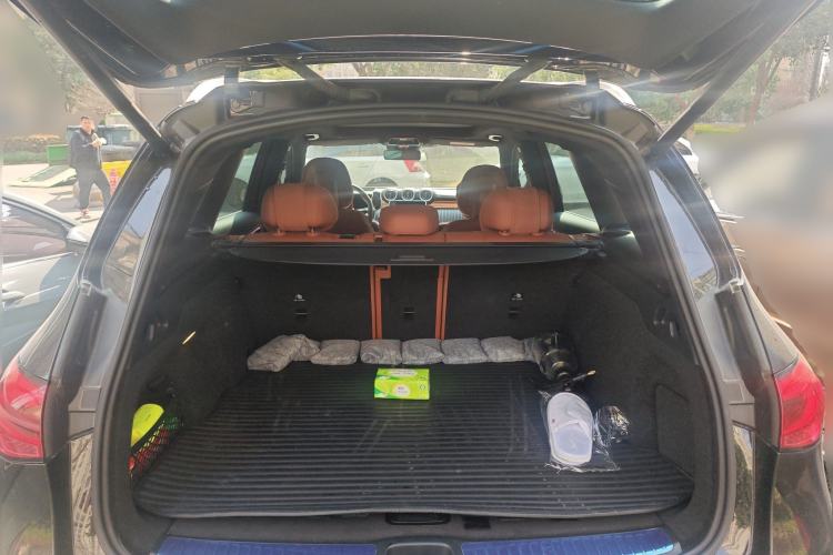 Used Mercedes-Benz GLC 2024 GLC 300 L 4MATIC Luxury Model 5 Seats