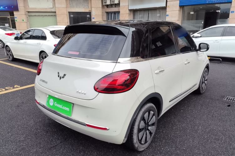Used Wuling Bingo 2023 333 km Lingxi Connected Version
