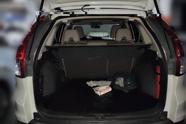 Used Honda CR-V 2013 2.4L two-wheel drive luxury version Trunk