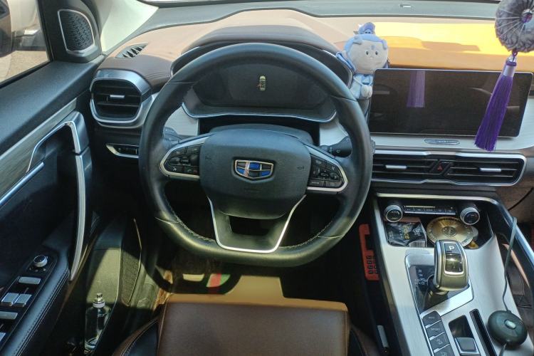 Used Geely Auto Coolray 2019 260T DCT Explorer China V Standard Steering Wheel