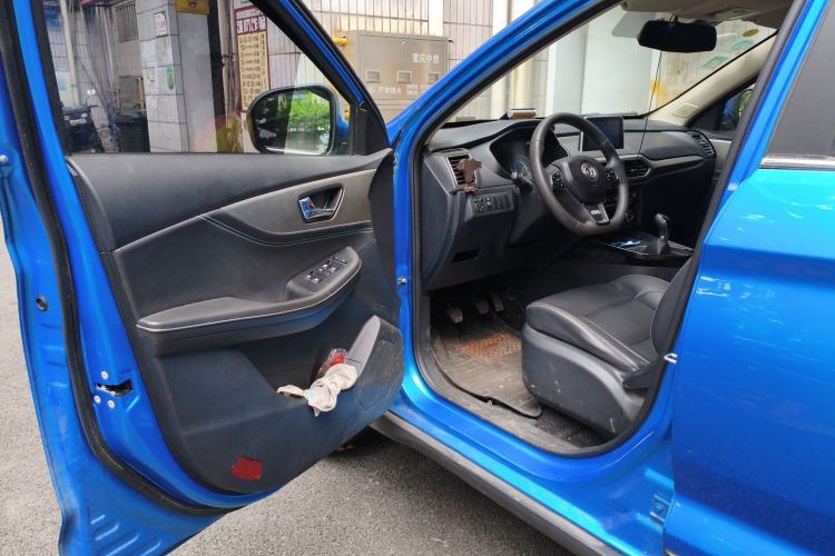 Used Dongfeng Fengon S560 2019 1.8L Manual Urban Model Driver Seat