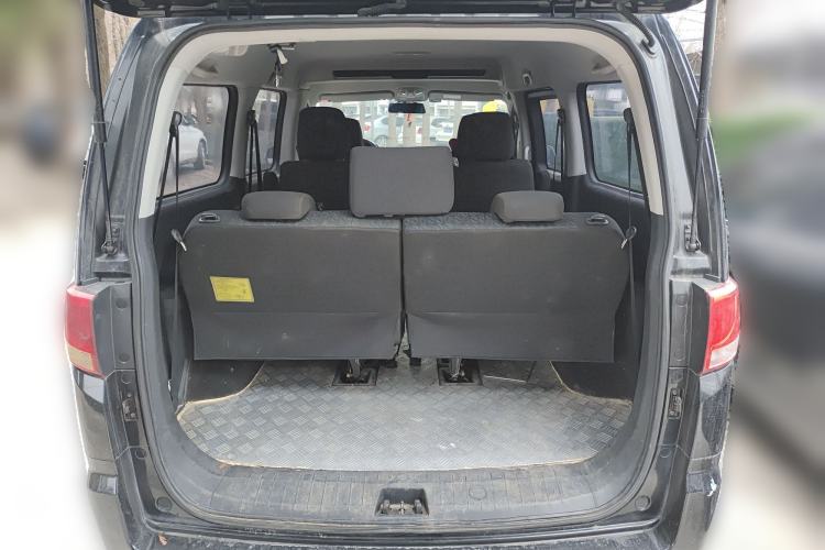 Used JAC Refine M4 2016 2.0L Manual Luxury Version
