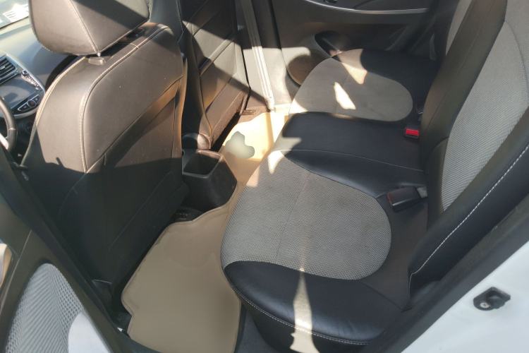 Used Hyundai Verna Ray 2014 1.6L Automatic TOP