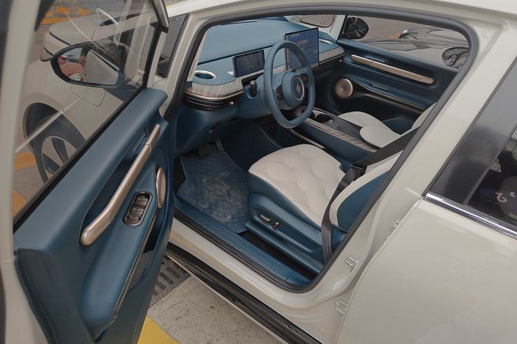 Used Baojun Cloud 2023 460 Max Lingxi Version