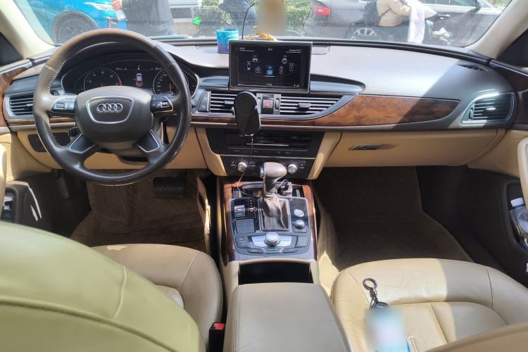 Used Audi A6L 2012 30 FSI Comfort Model
