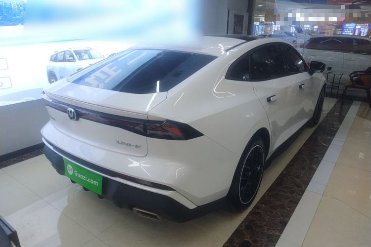 Used CHANGAN UNI-V 2024 1.5T Prestige Edition
