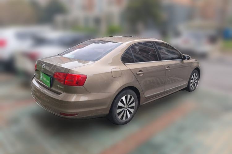 Used Volkswagen Sagitar 2017 1.6L Automatic Comfort Model Rear Right 45 Deg