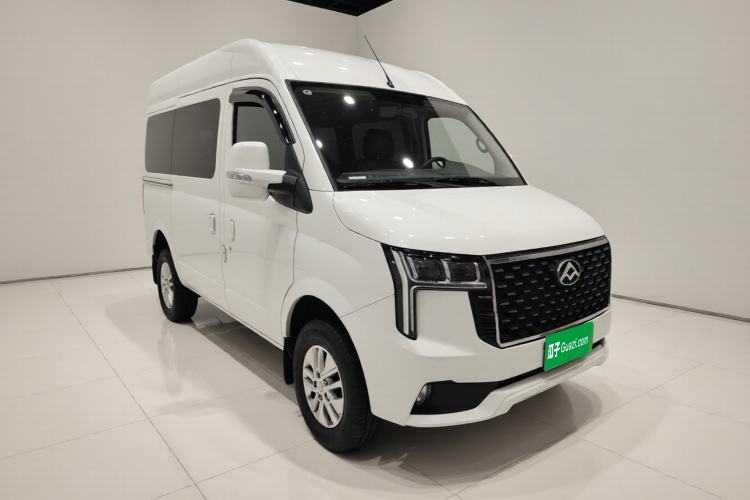 Used SAIC MAXUS Xintu V80 2024 Facelift Aoyuntong 6MT Short Wheelbase Mid-Height Version 147 Ps 5/6 Seats