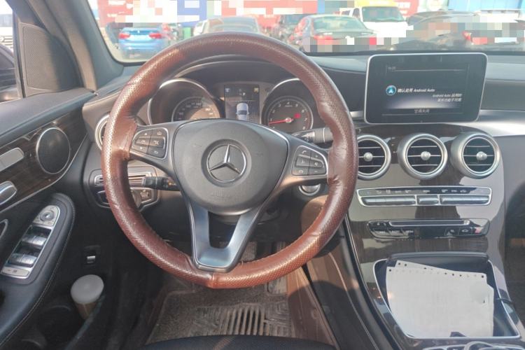 Used Mercedes-Benz GLC 2019 GLC 260 L 4MATIC Dynamic Model