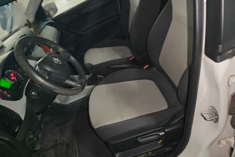 Used Skoda Fabia 2015 1.4L Manual Front-Wheel Drive Model