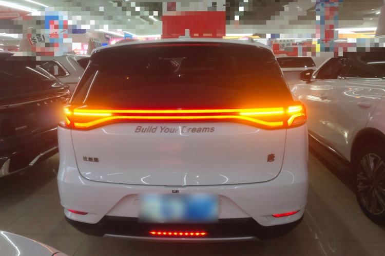 Used BYD Tang 2018 2.0T Automatic SmartConnect Prestige 7-Seater China V Standard