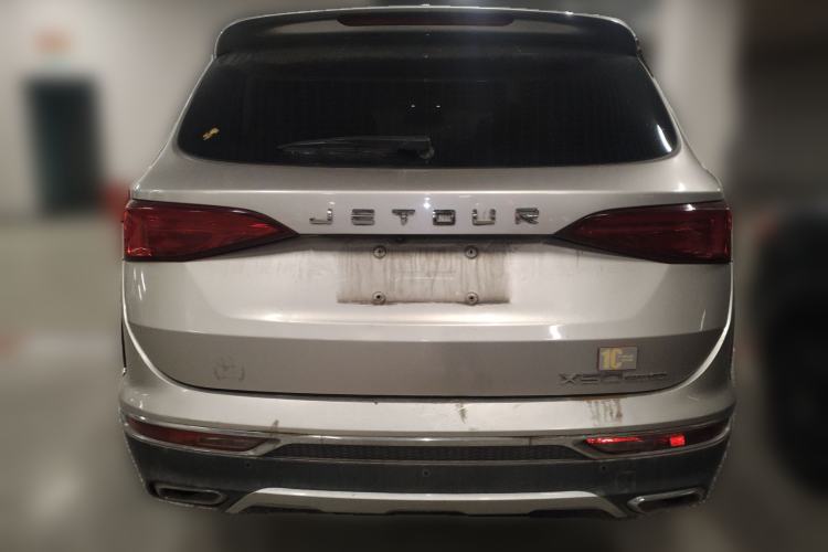Used JETOUR X90 2019 1.6T DCT Luxury Travel Edition 6 Seats China VI Standard Rear