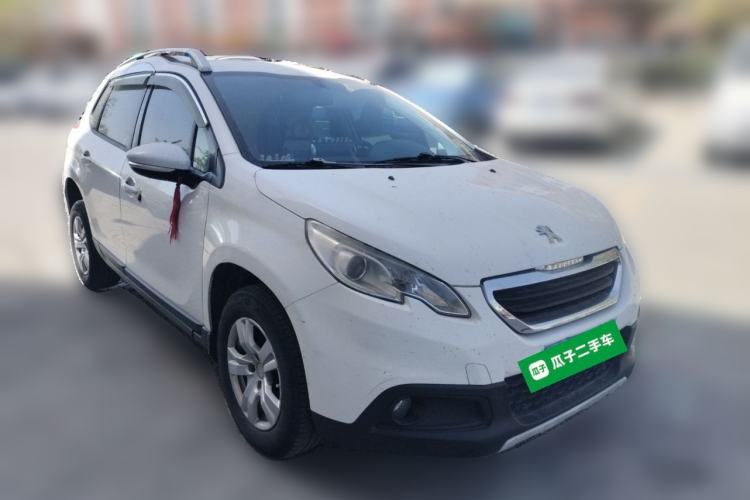 Used Peugeot 2008 2014 1.6L Manual Trend Edition Front Right 45 Deg