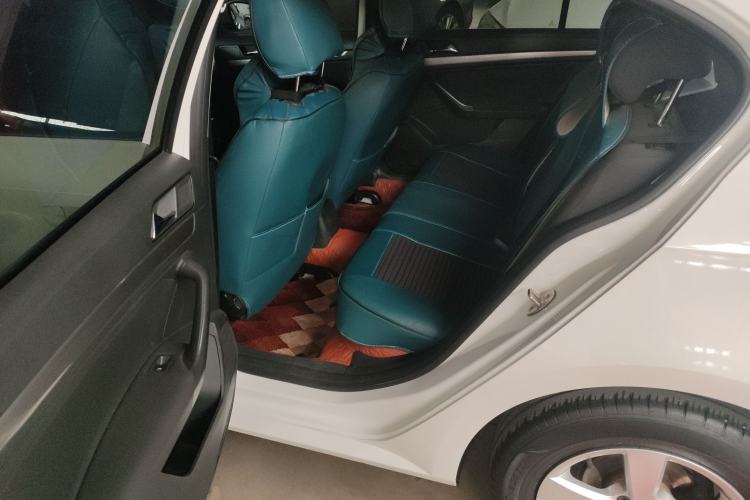 Used Volkswagen Lavida 2019 Lavida Start 1.5L Automatic Trendy Version China VI Standard
