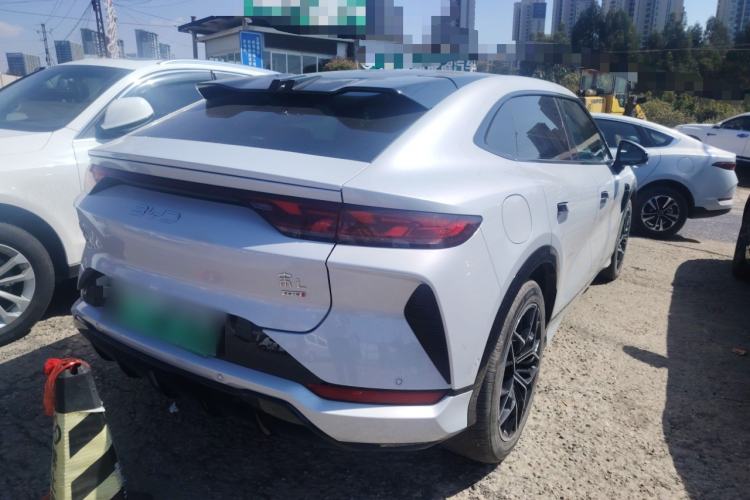 Used BYD Song L EV 2025 Intelligent Driving Version 602 km Range LiDAR-equipped All-Wheel-Drive Type
