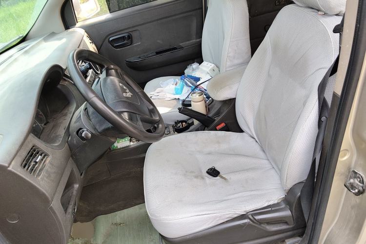 Used Wuling Rongguang V 2016 1.5L Standard Version Left Front Seat