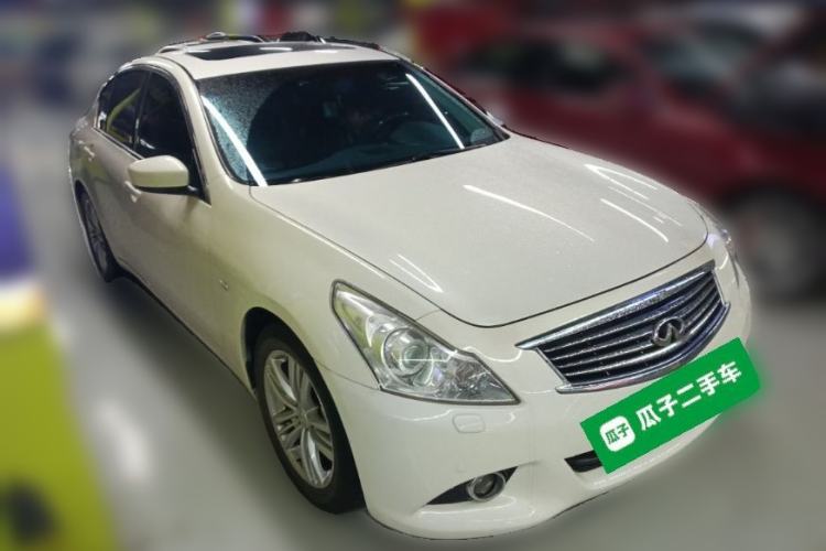 Used Infiniti G Series 2013 G25 Sedan Luxury Sport Edition Front Right 45 Deg