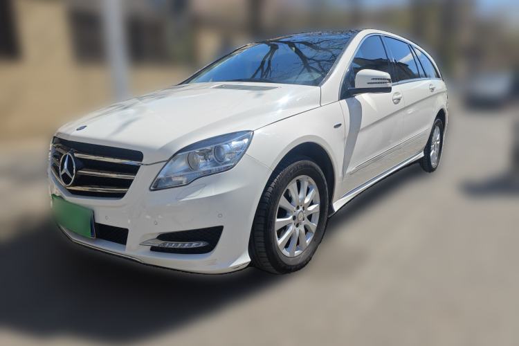 Used Mercedes-Benz R-Class 2017 R 320 4MATIC Business Edition Prestige Model