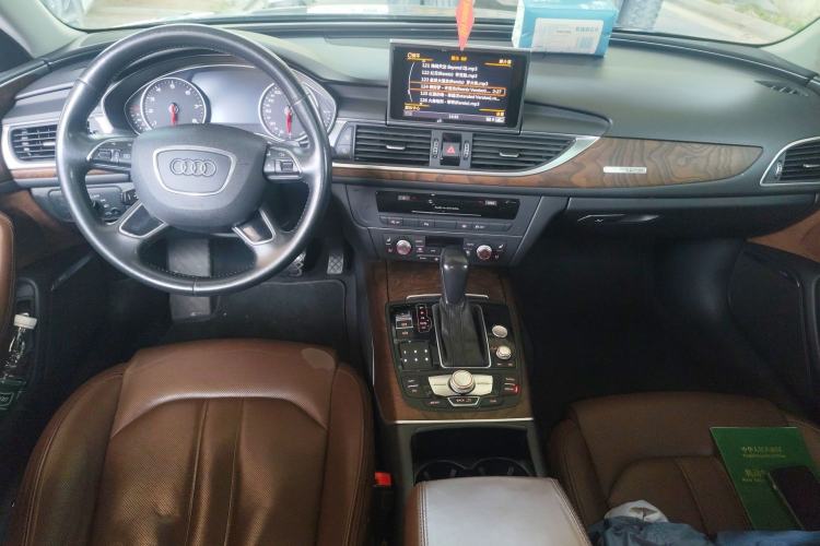 Used Audi A6L 2018 30th Anniversary Edition 45 TFSI quattro Luxury Model
