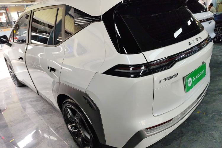 Used AION Y 2022 Plus 70 Tech Edition Rear Left 45 Deg