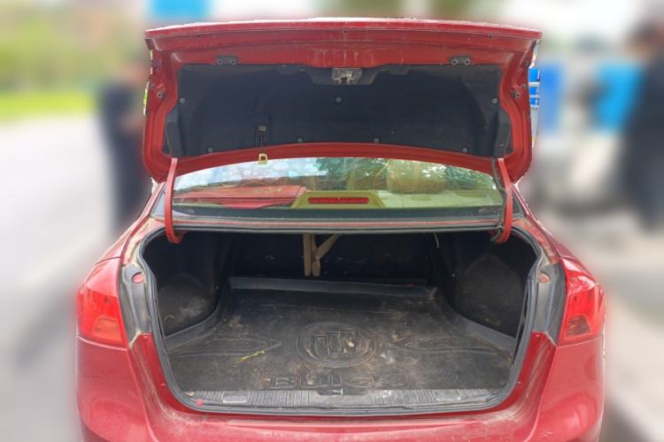 Used Buick Excelle 2013 1.5L Manual Classic Model Trunk