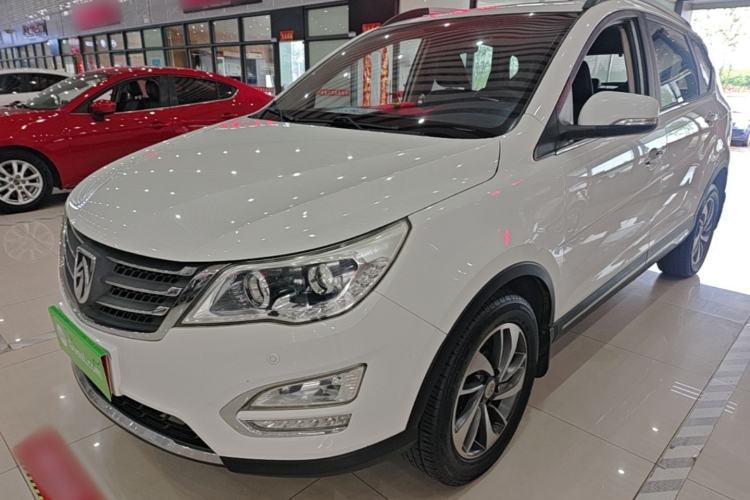 Used Baojun 560 2015 1.8L manual luxury version