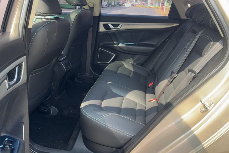 Used Geely Auto Emgrand GL 2017 1.3T Manual Elite Model
