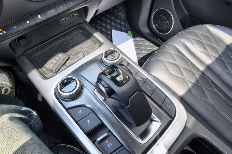 Used Tank 300 2023 Off-Road Edition 2.0T Challenger Interior 11